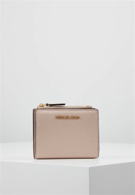 soft pink michael kors florence wallet|Michael Kors purses pink.